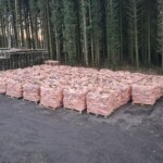 Leverer! Tørr Furu 1000l sekk