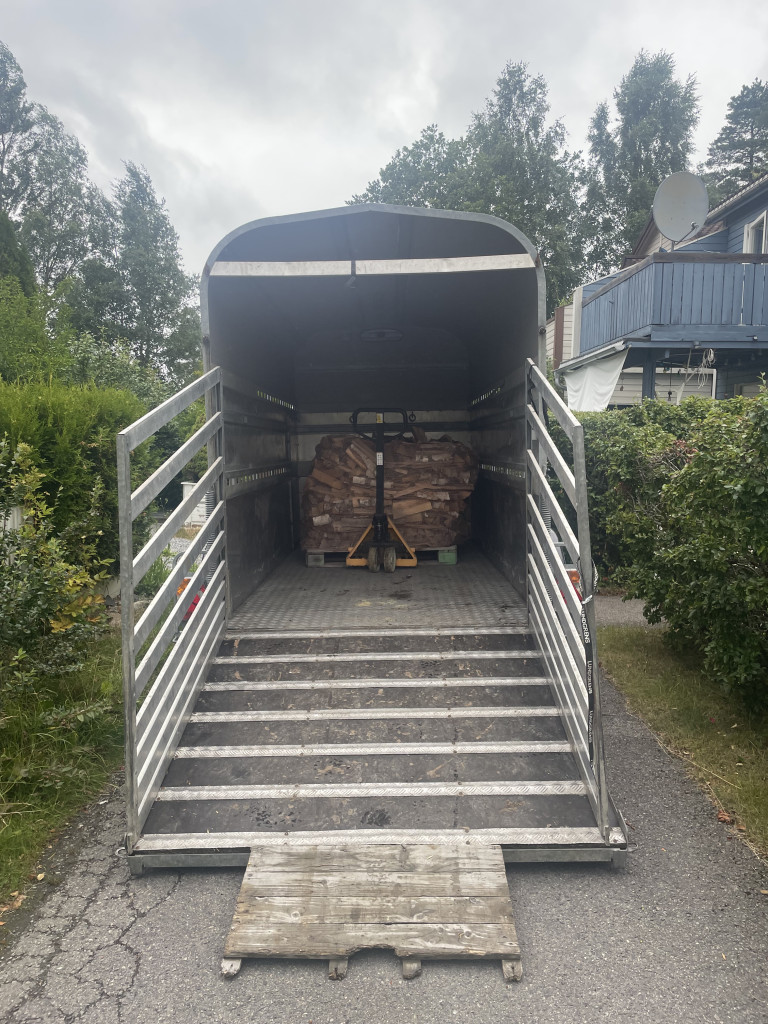 Bjørkeved 1000l ustablet